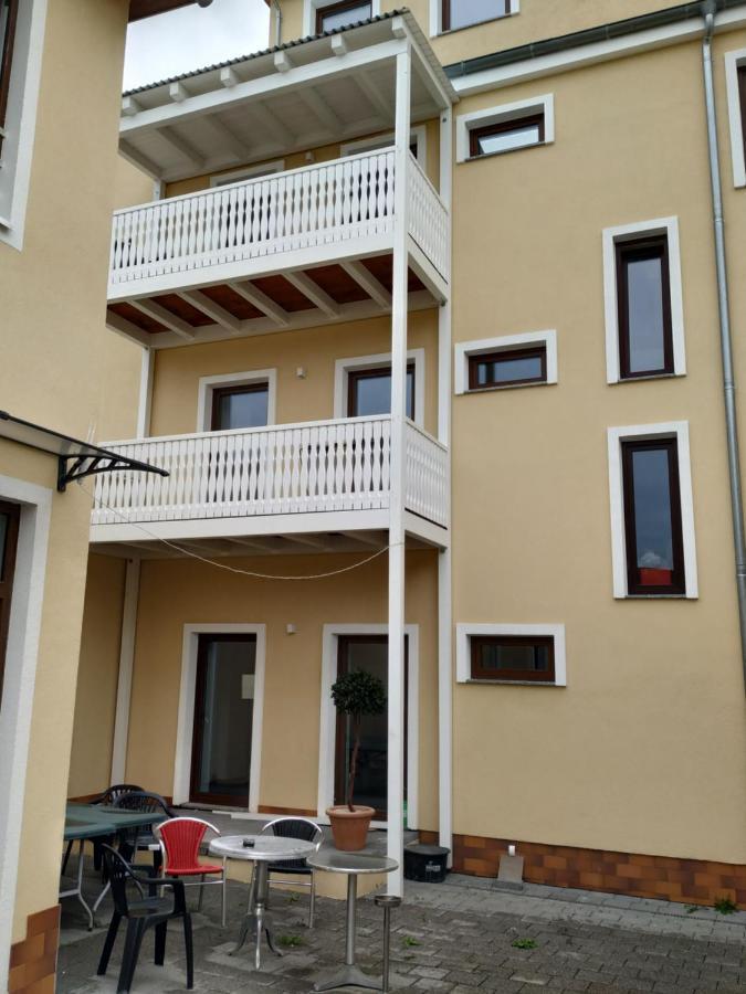 Mehrfamilien Haus Schkeuditz Exterior foto